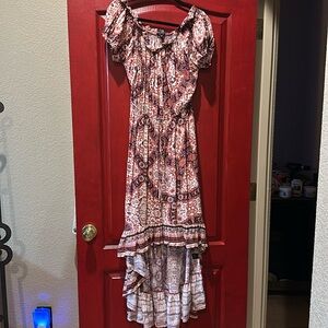 Hi Lo, could be off the shoulder dress